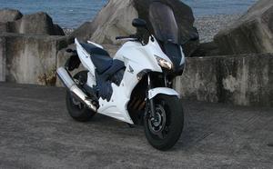 Honda 1000 CBF, Chromosome sportif sur clonage GT Honda 1000 CBF, Chromosome sportif sur clonage GT