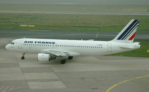 Air France prévoit la suppression de 5.000 postes d'ici 2015