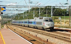 Une personne se jette sous un TGV dans l'Oise Une personne se jette sous un TGV dans l'Oise