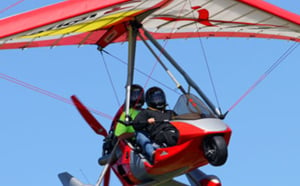 Un couple se tue dans un crash d'ULM en Gironde Un couple se tue dans un crash d'ULM en Gironde