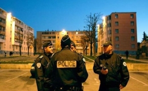 Marseille : arrivée des premiers renforts policiers pour endiguer le trafic de drogue Marseille : arrivée des premiers renforts policiers pour endiguer le trafic de drogue