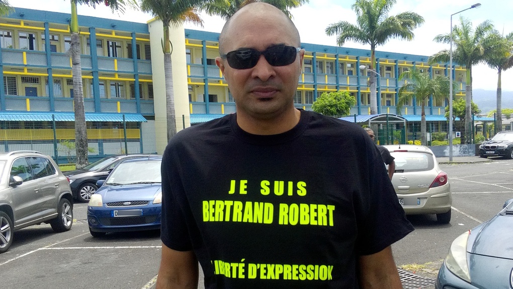 Caricature de Jean-Claude Fruteau: Bertrand Robert bientôt mis en examen
