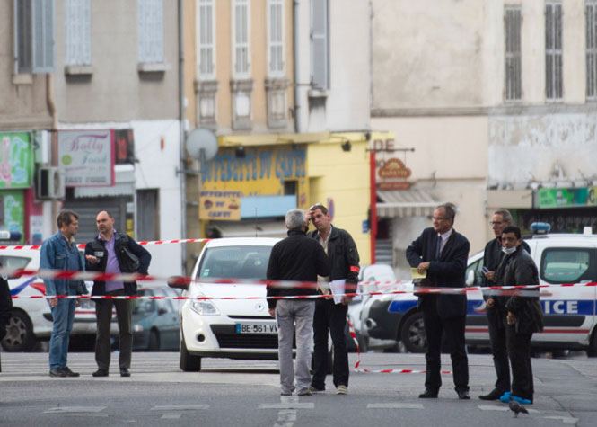 Marseille : Un lycéen retrouvé mort brûlé, une balle dans la tête