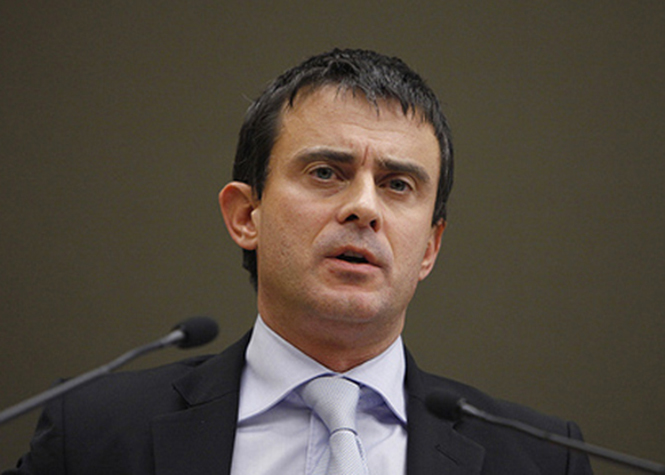 Présidentielle: La gauche plébiscite Manuel Valls