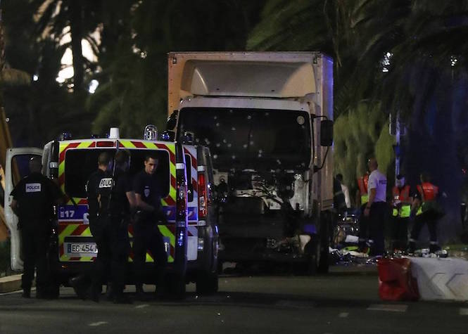 Attentat de Nice: La plainte de la policière municipale classée sans suite