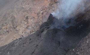 Le volcan : une activité très peu visible