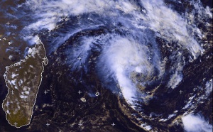 La Réunion en pré-alerte cyclonique depuis 18h hier soir
