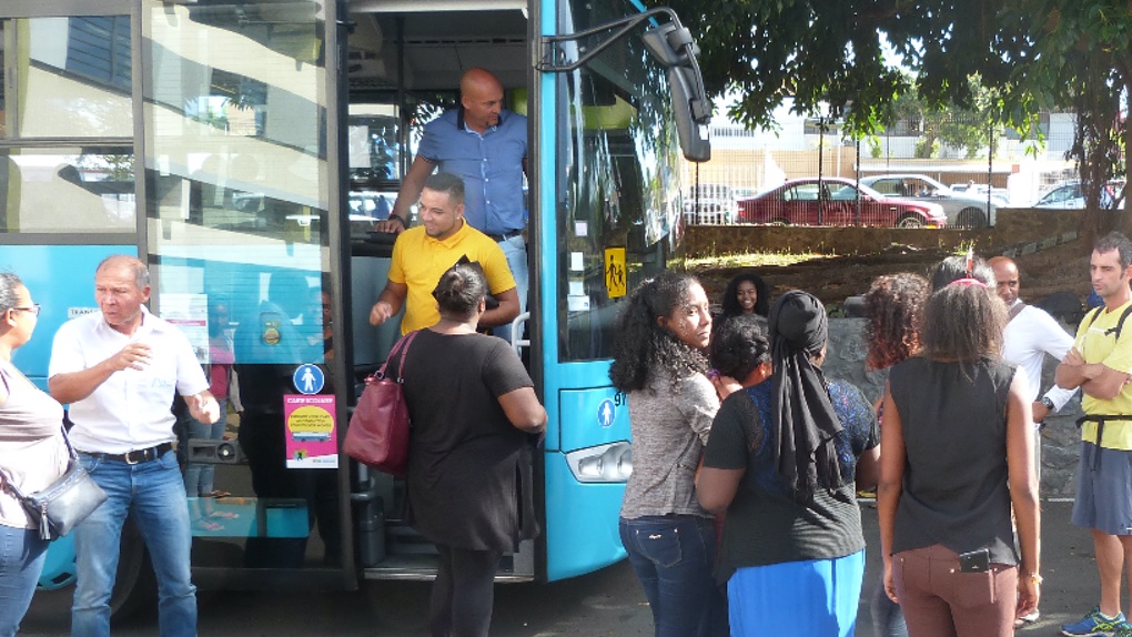 Visiter un bus pour comprendre les métiers du transport et apprendre sur soi