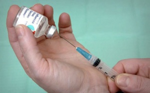 La campagne de vaccination s'accélère à la Réunion
