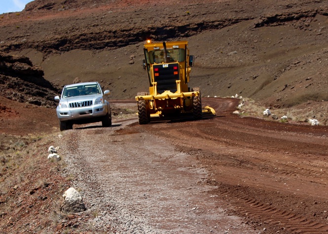 Chaque année, le conseil Départemental débourse 80 000 euros pour l’entretien de la route du volcan.
