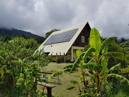 Lorsque les habitations ne seront pas assez regroupées, EDF continuera à privilégier le solaire pour remplacer les groupes électrogènes