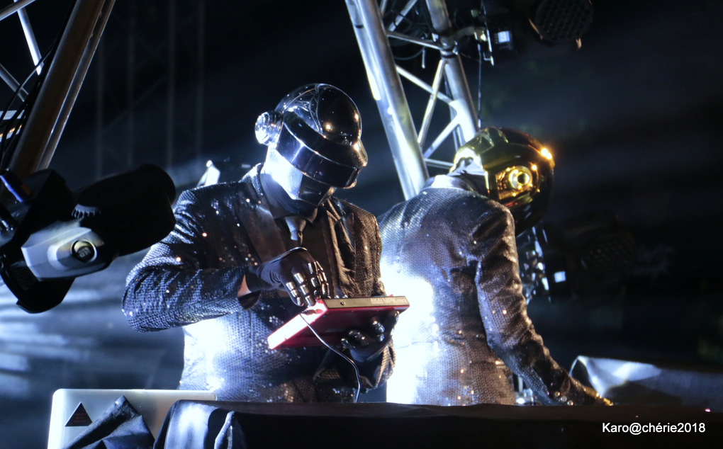 L'expérience unique des Daft Punk Official Tribute à la Ravine Saint-Leu