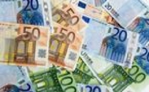Onze banques condamnées à 385 millions d'euros d'amende