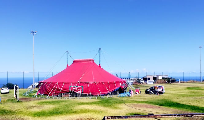 Saline-les-Hauts: Ateliers et spectacles pour les habitants de Barrage avec le 4ème cirque