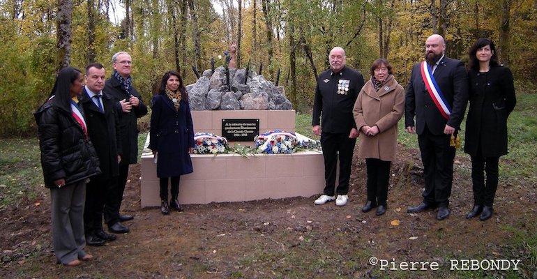 Inauguration de la stèle commémorant tous les combattants réunionnais de la Grande Guerre