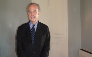 Frédéric Mitterrand : Bilan d’une visite express sur l’île