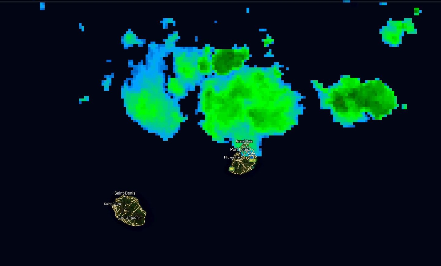 Photo satellite de 9h: des nuages persistent en mer au nord de Maurice. Certains touchent les régions nord et nord est ce matin en y apportant quelques averses possibles mais rien de méchant.