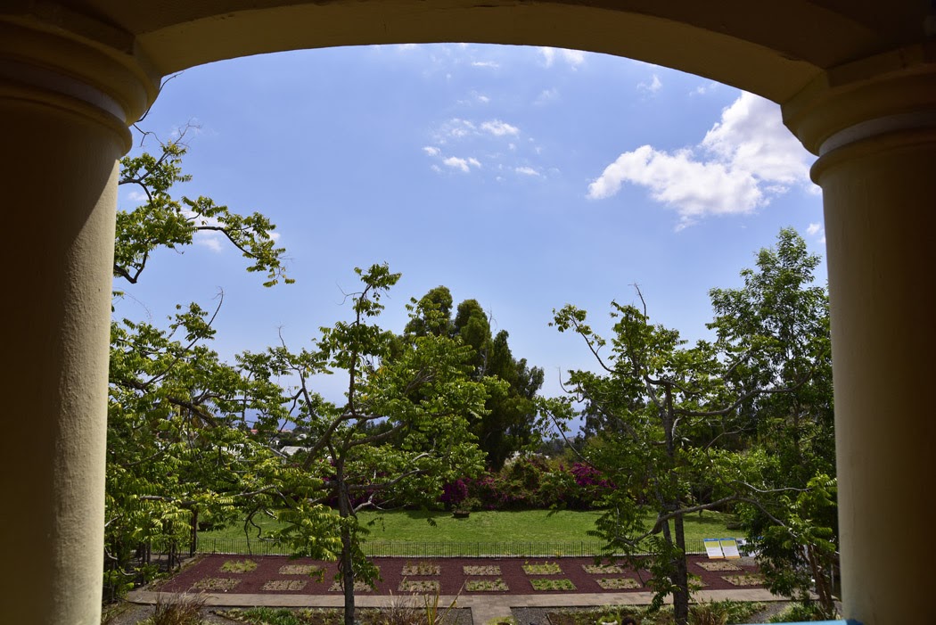Superbe vue sur jardin depuis le château de Villèle