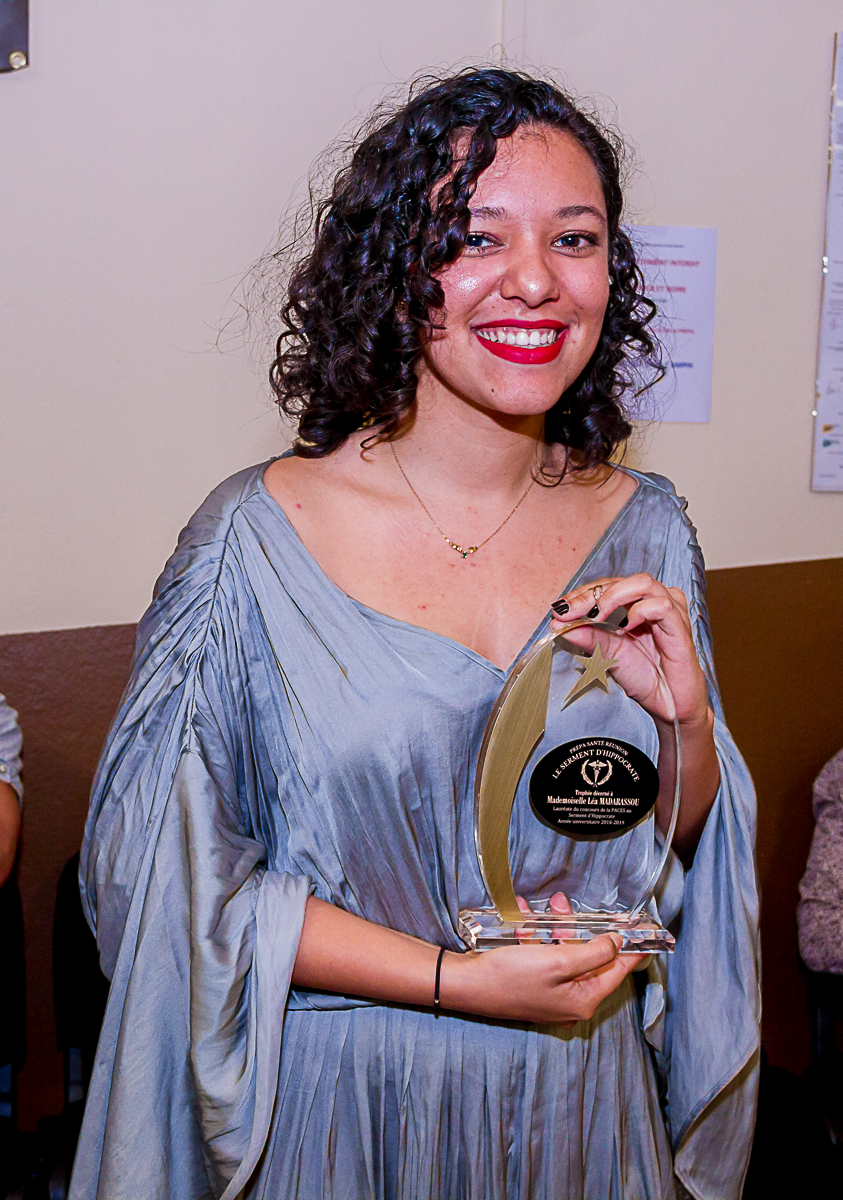 Léa MADARASSOU -  Lauréate du concours de la PACES au Serment d'Hippocrate