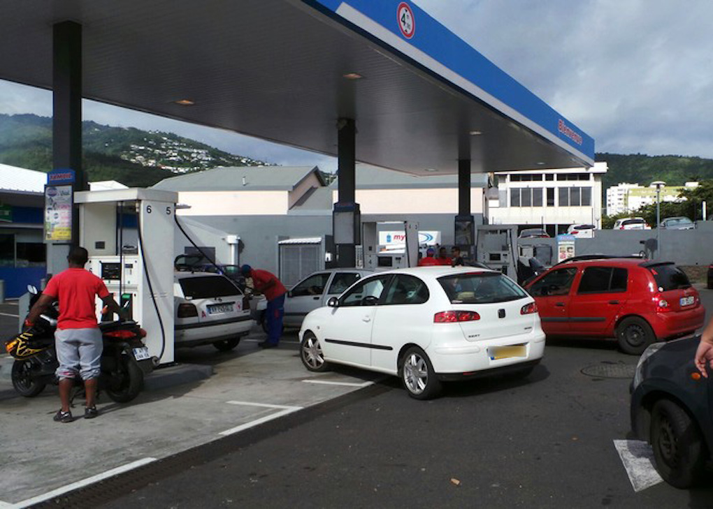 Carburants: Le prix du gazole et du sans-plomb en hausse en août