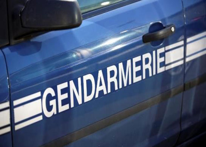 Annecy: Un automobiliste arrêté avec le corps de sa femme dans une valise