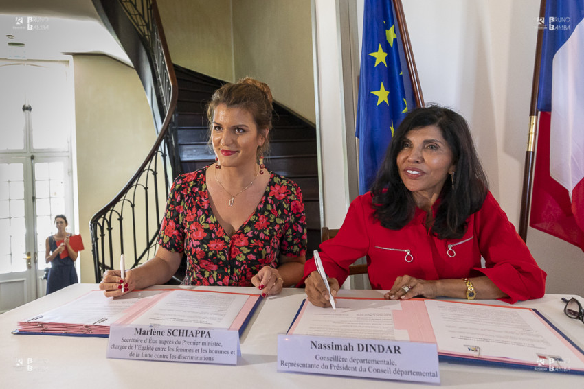 Le Département et l’Etat signent une convention cadre pour lutter contre les violences conjugales : visite de Marlène Schiappa à La Réunion