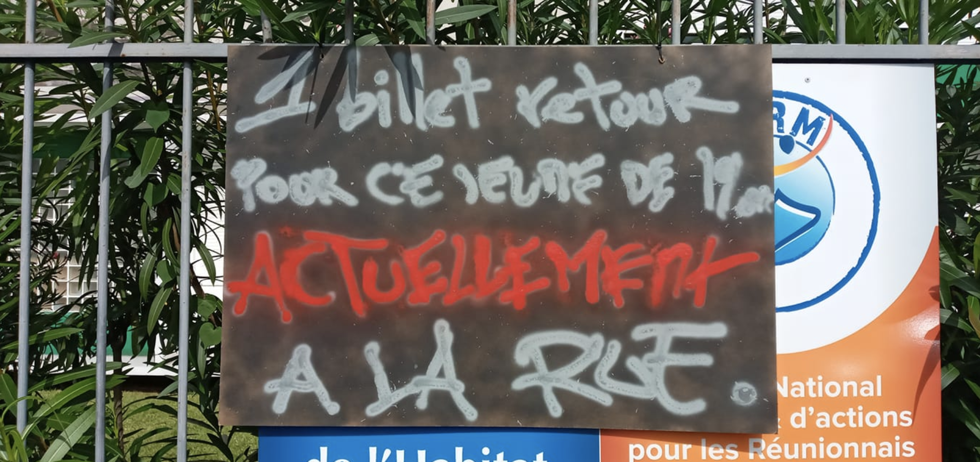 St-Denis : Pour protester contre les SDF en métropole, ils obligent le CNARM à fermer