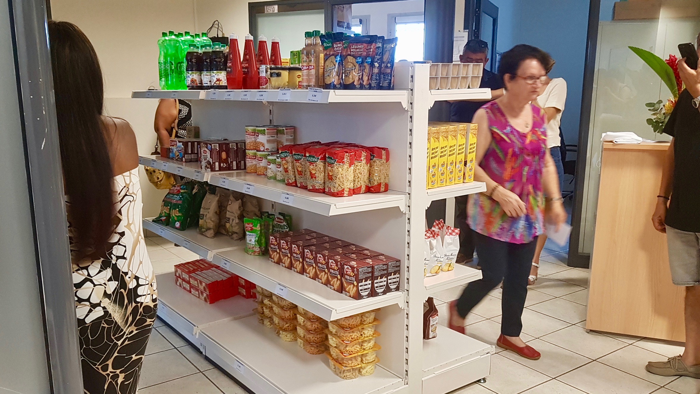 Koud’Pouce: Une épicerie sociale et solidaire ouvre ses portes à St-Denis