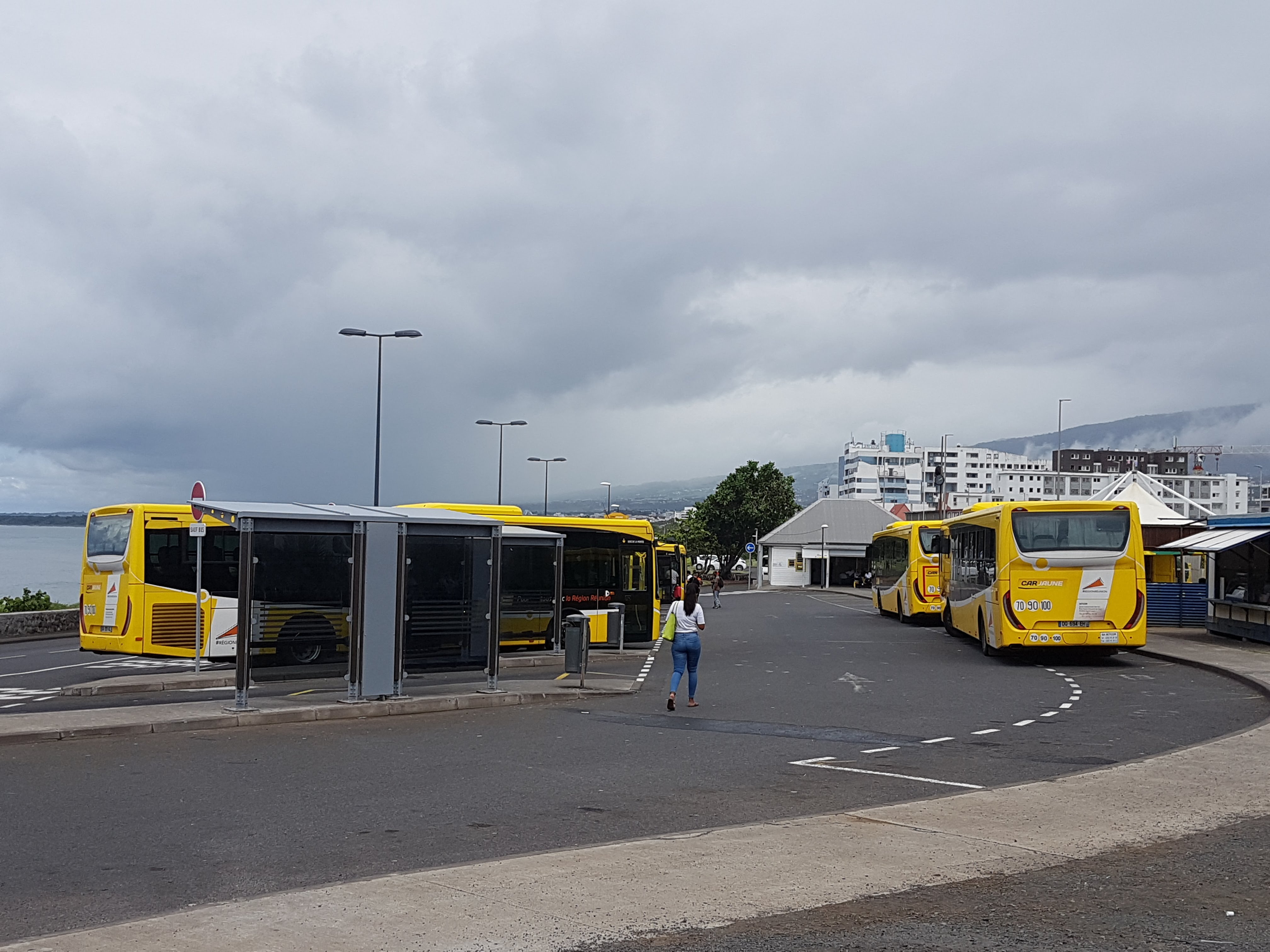 Inquiètes, les compagnies de bus du Réseau Car Jaune organisent un convoi jeudi matin