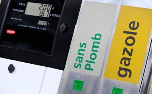 Carburants: Hausse de 6 centimes sur le super et de 3 centimes sur le gasoil