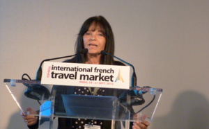 Jacqueline Farreyrol, présidente de l'IRT, au cours de la conférence de presse