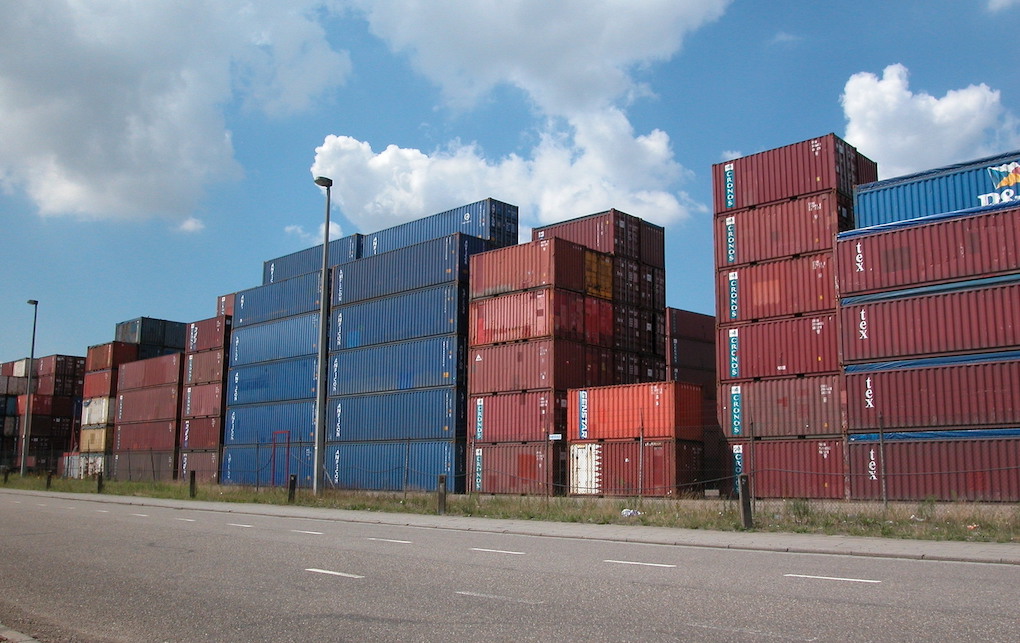 Des conteneurs vides menacent de bloquer l'importation à La Réunion