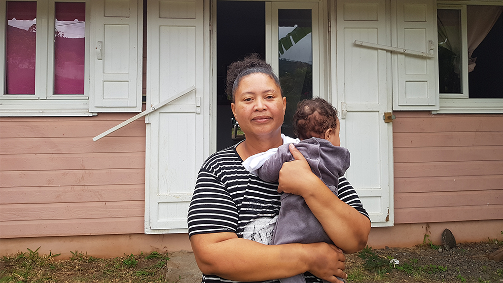 Sans logement et avec un bébé, elle squatte une maison inoccupée de la Sodiac