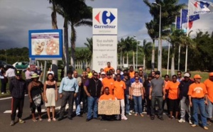 Soutiens aux grévistes : J-H Ratenon appelle à "boycotter" Carrefour