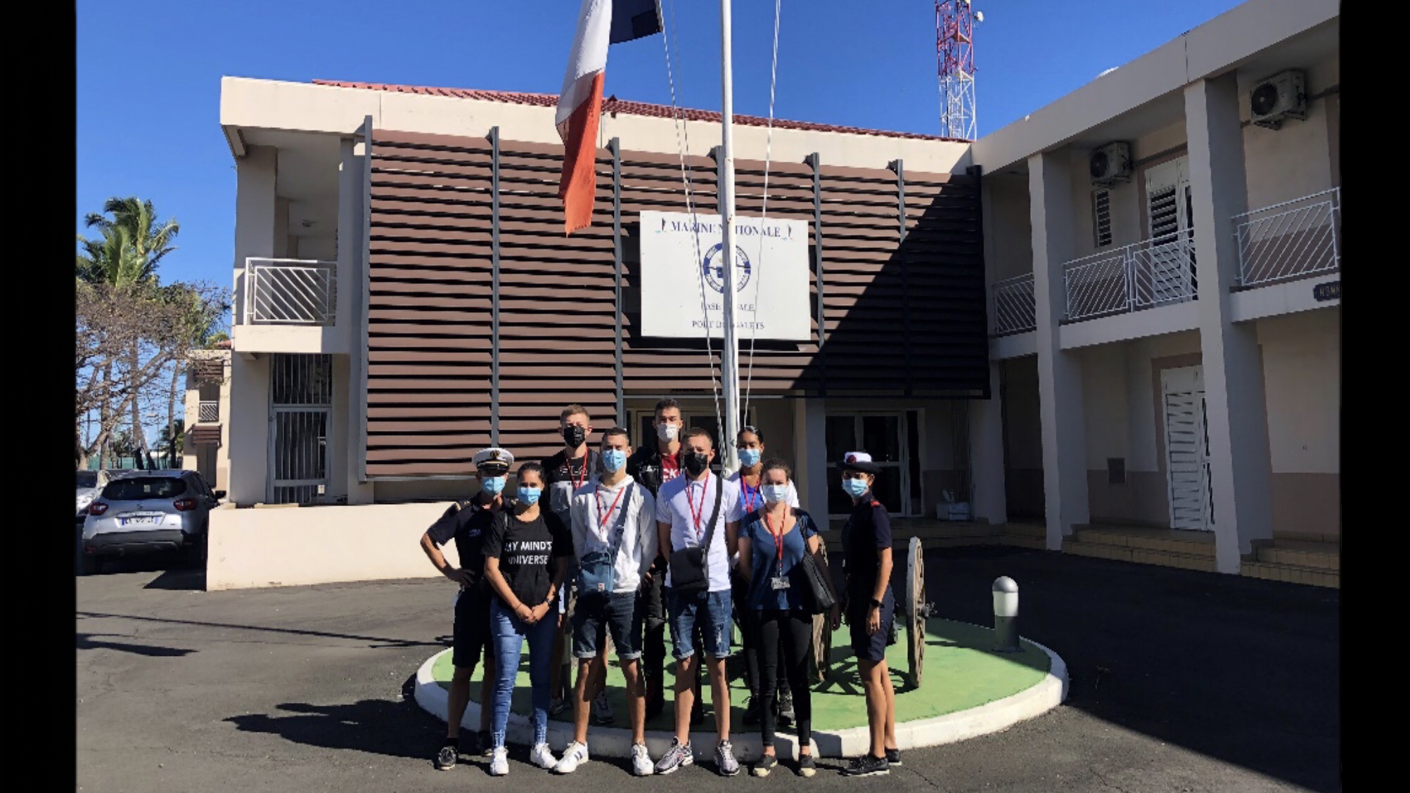  16 jeunes Réunionnais rejoignent leur école de la Marine Nationale