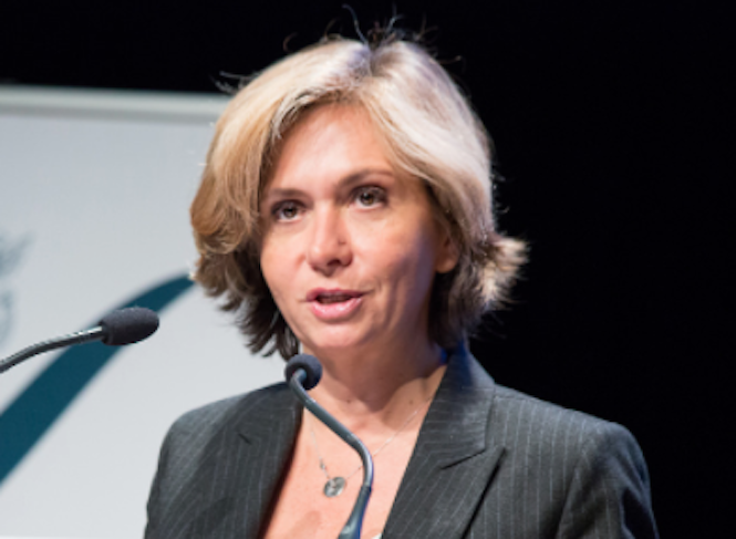 Présidentielle : Valérie Pécresse veut supprimer "150.000 postes dans l’administration"