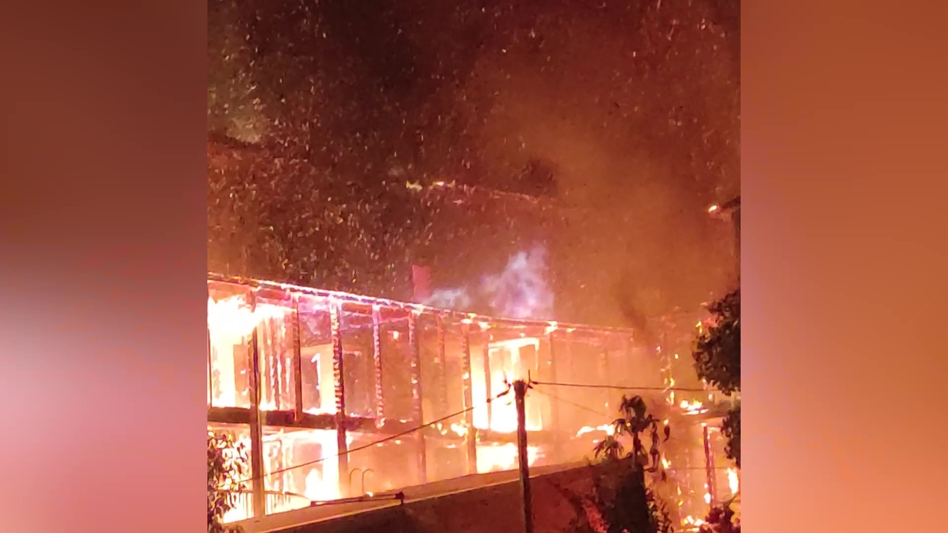 Vidéo - Immeuble incendié à St-Denis : Les images du sinistre