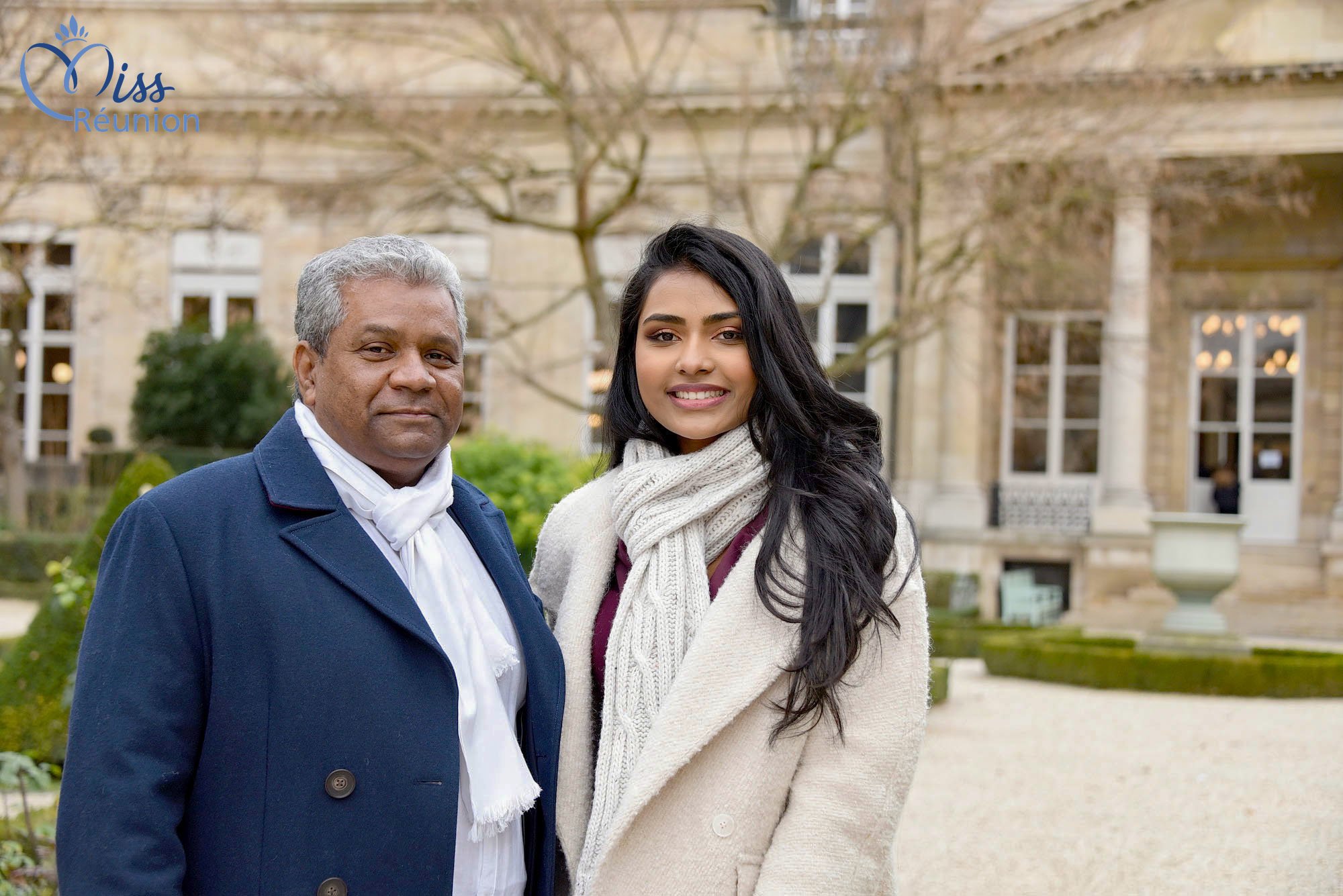 Jean-Hugues Ratenon invite Miss Réunion à l'Assemblée nationale