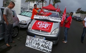 Trois semaines de conflit à Citroën: Les grévistes prêts à se mettre en grève de la faim