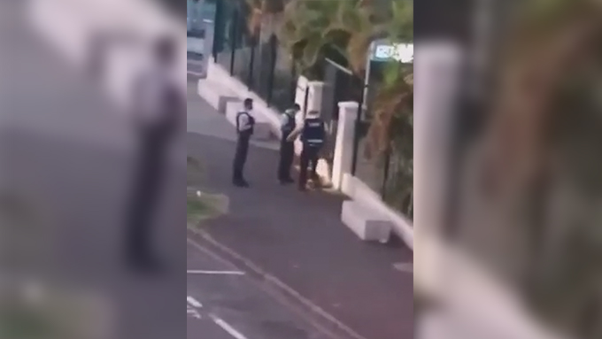 Vidéo - Le Tampon : Un gendarme frappe un homme, le Parquet ouvre une enquête