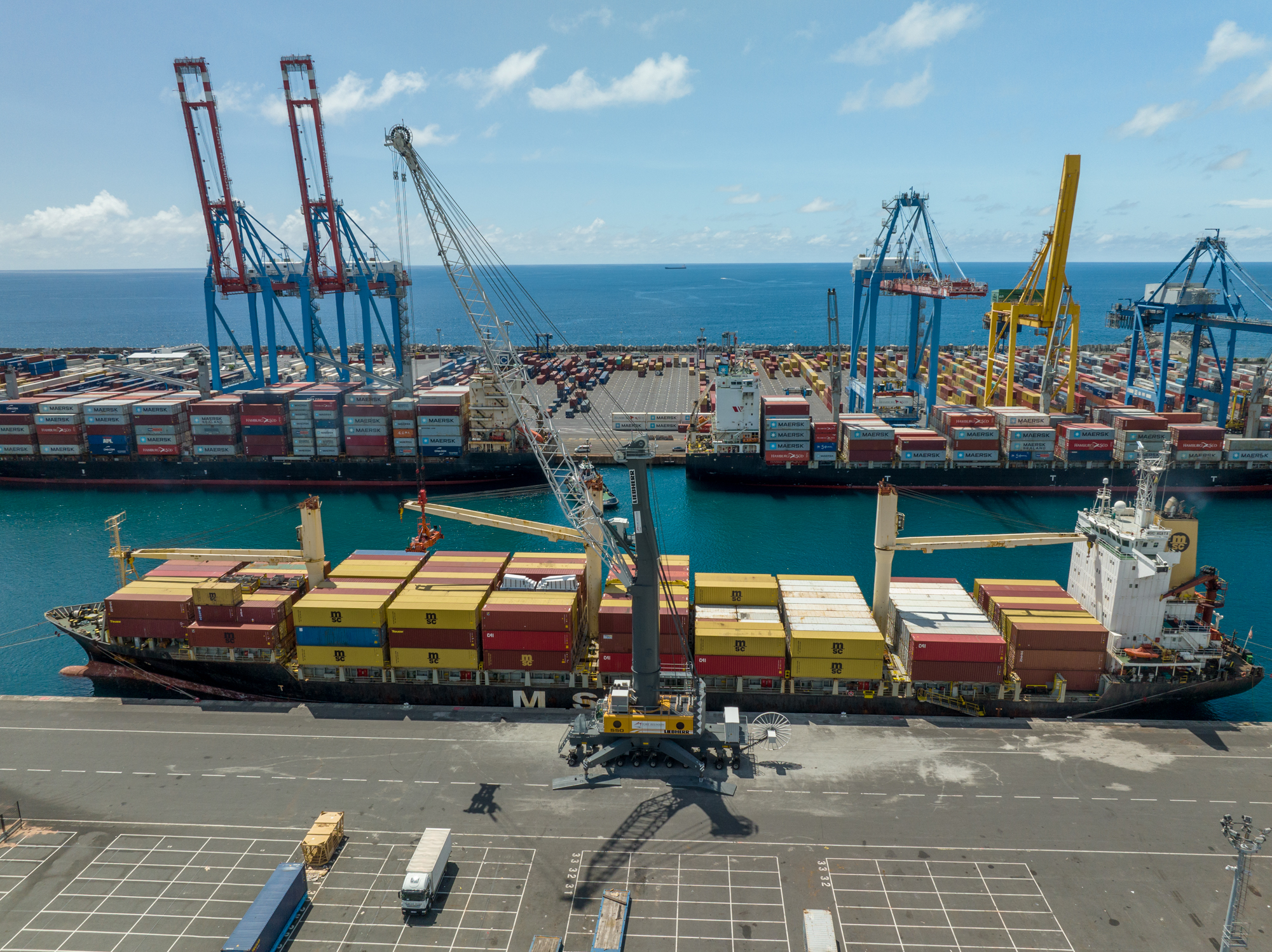 Une nouvelle grue mobile au Grand Port Maritime