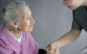 Alzheimer : Bientôt un test sanguin pour détecter les prémices de la maladie
