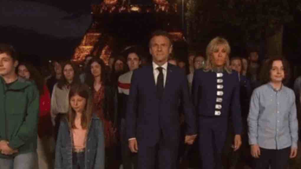 VIDEO - Présidentielle 2022 : Emmanuel Macron prêt à reconquérir le vote des abstentionnistes et extrêmistes 