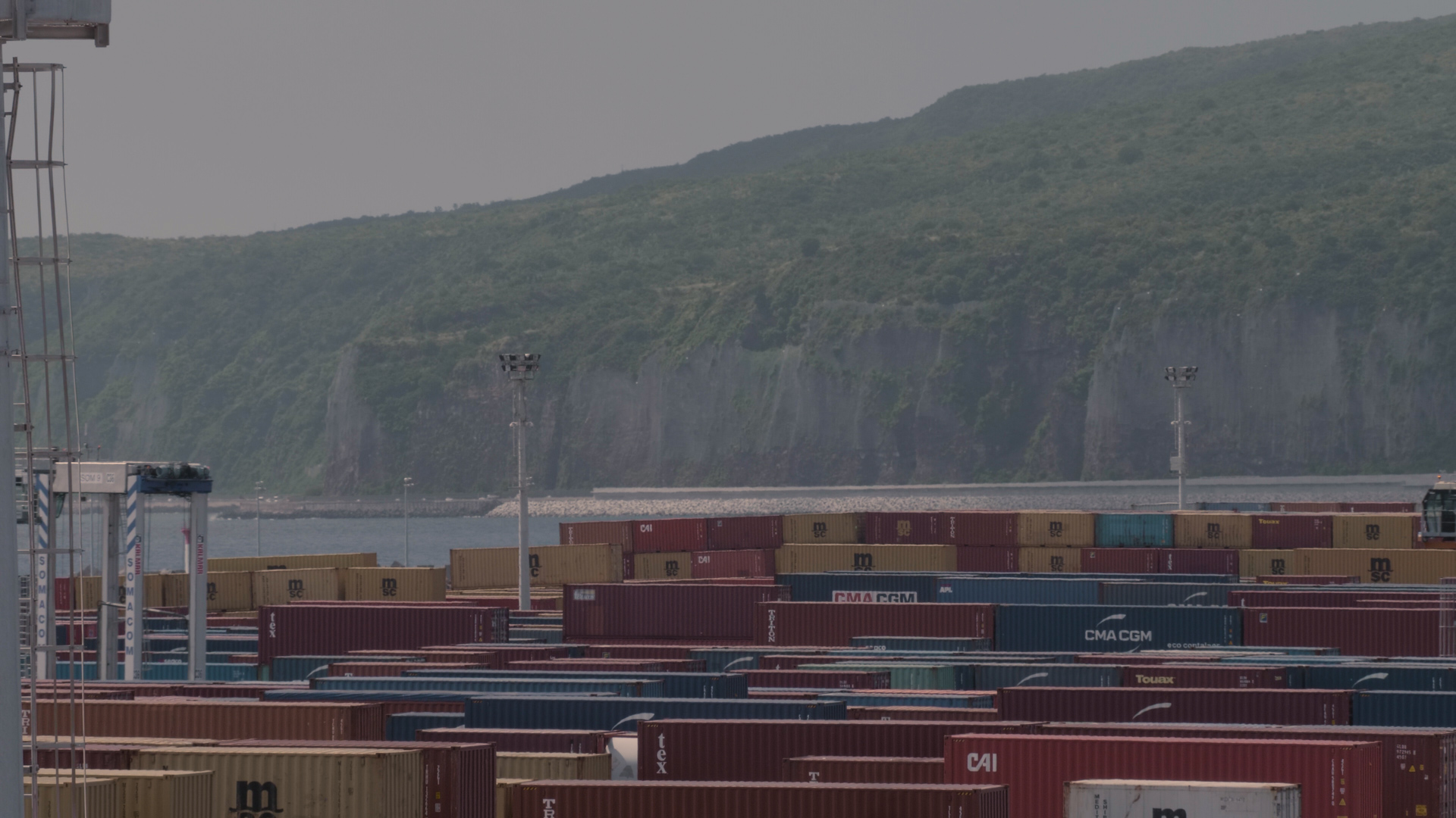 Comment libérer le Grand Port Maritime de ses conteneurs vides ?