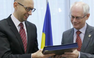 Accord d'association signé entre l'UE et l'Ukraine, coopération militaire suspendue entre la France et la Russie