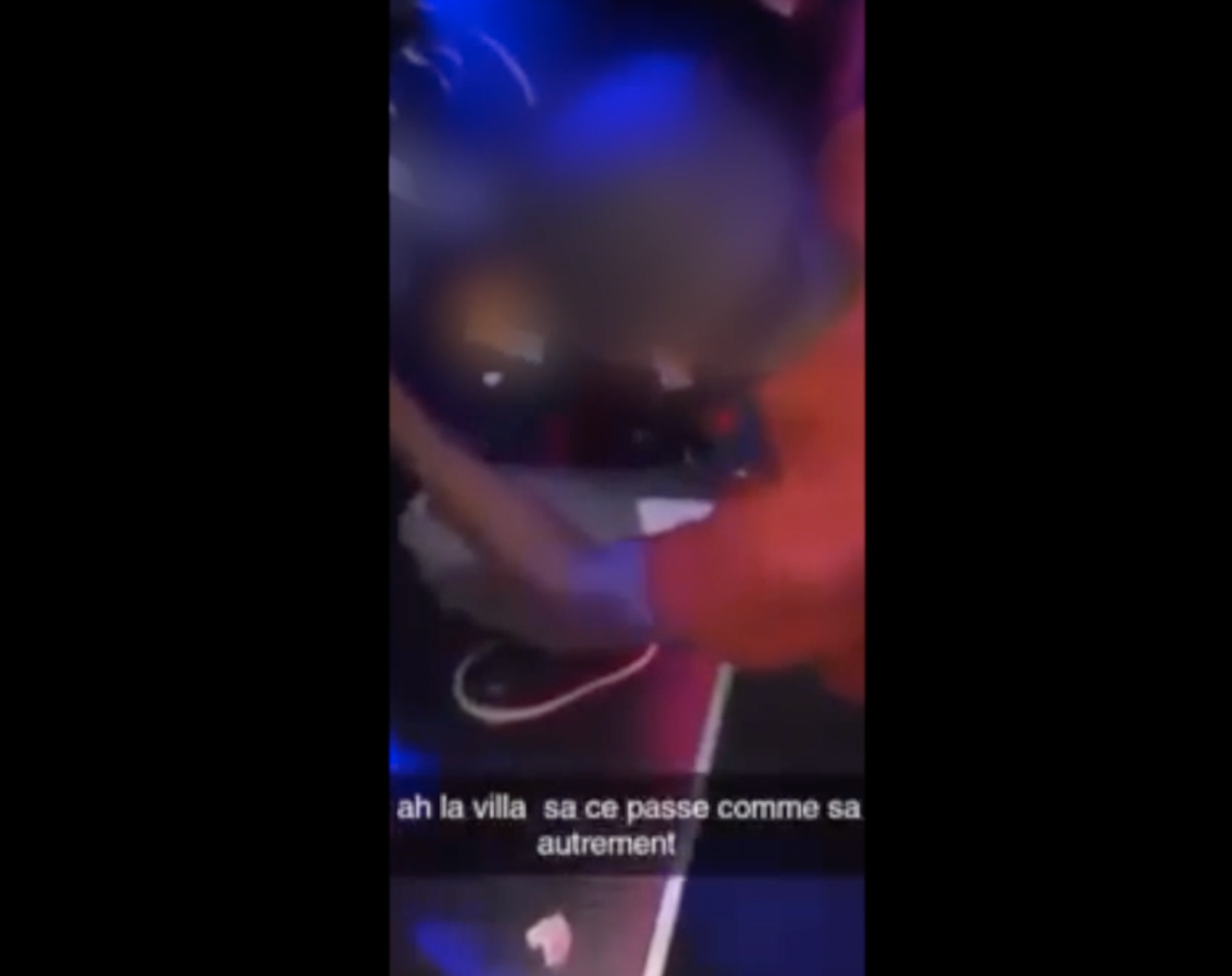 Vidéo - La Réunion : un clubbeur surpris en train de couper de la cocaïne