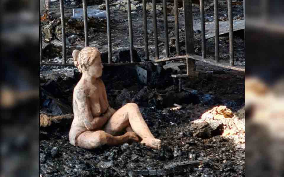 Incendie au Diana Dea Lodge : Une statuette résiste aux flammes