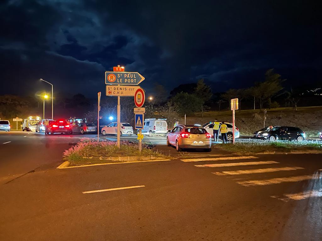 Les contrôles routiers ont eu lieu au rond-point de Gillot et au rond-point des Plaines à Saint-Benoît (Photos : Gendarmerie de La Réunion)