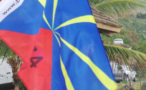 Saint-Philippe: Le drapeau Lo Mavéli adopté par la mairie