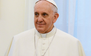 Célibat des prêtres, lutte contre la pédophilie, démission... Le pape François se confie